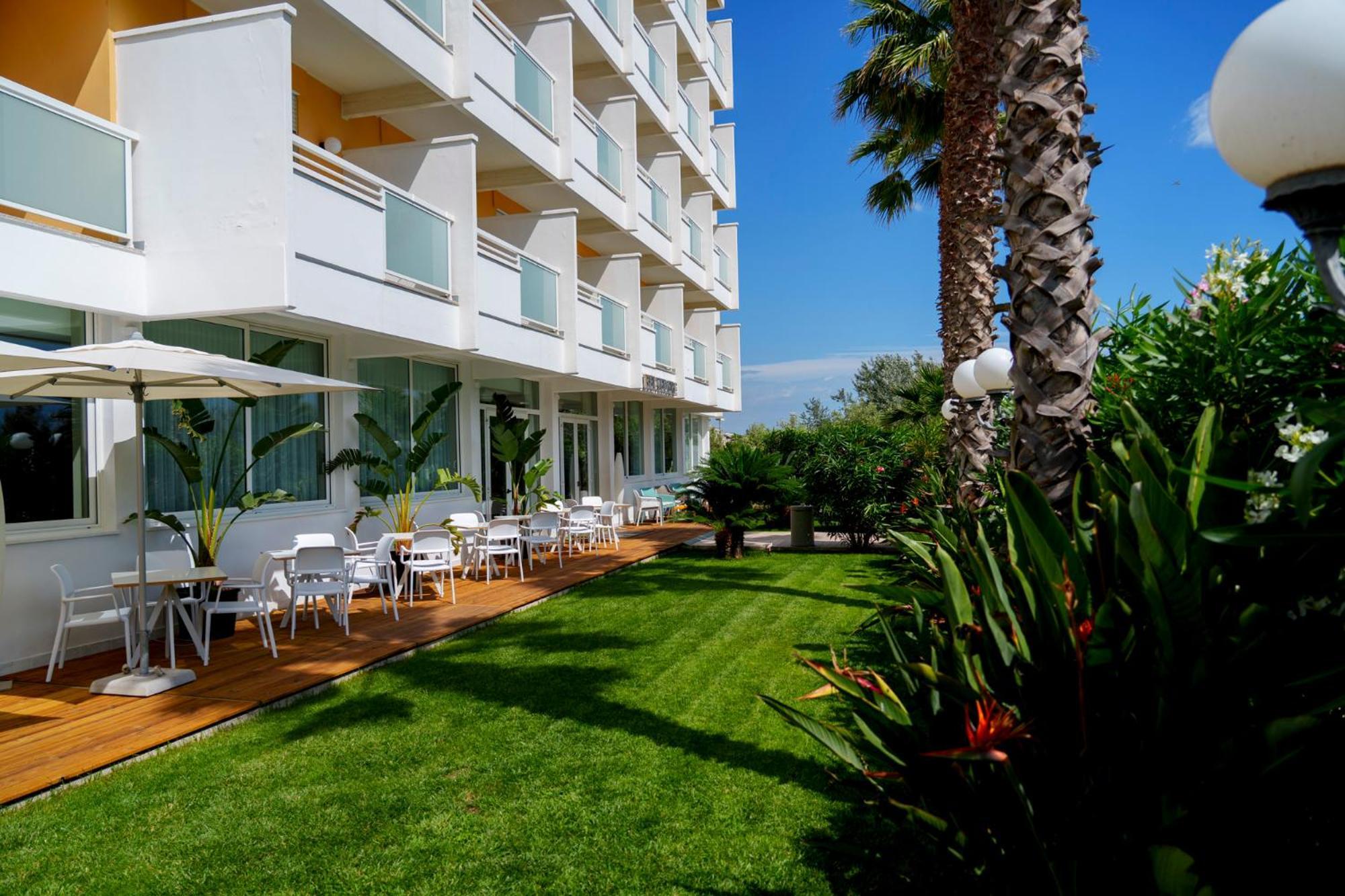 Hotel Belvedere مارتينسيكورو المظهر الخارجي الصورة