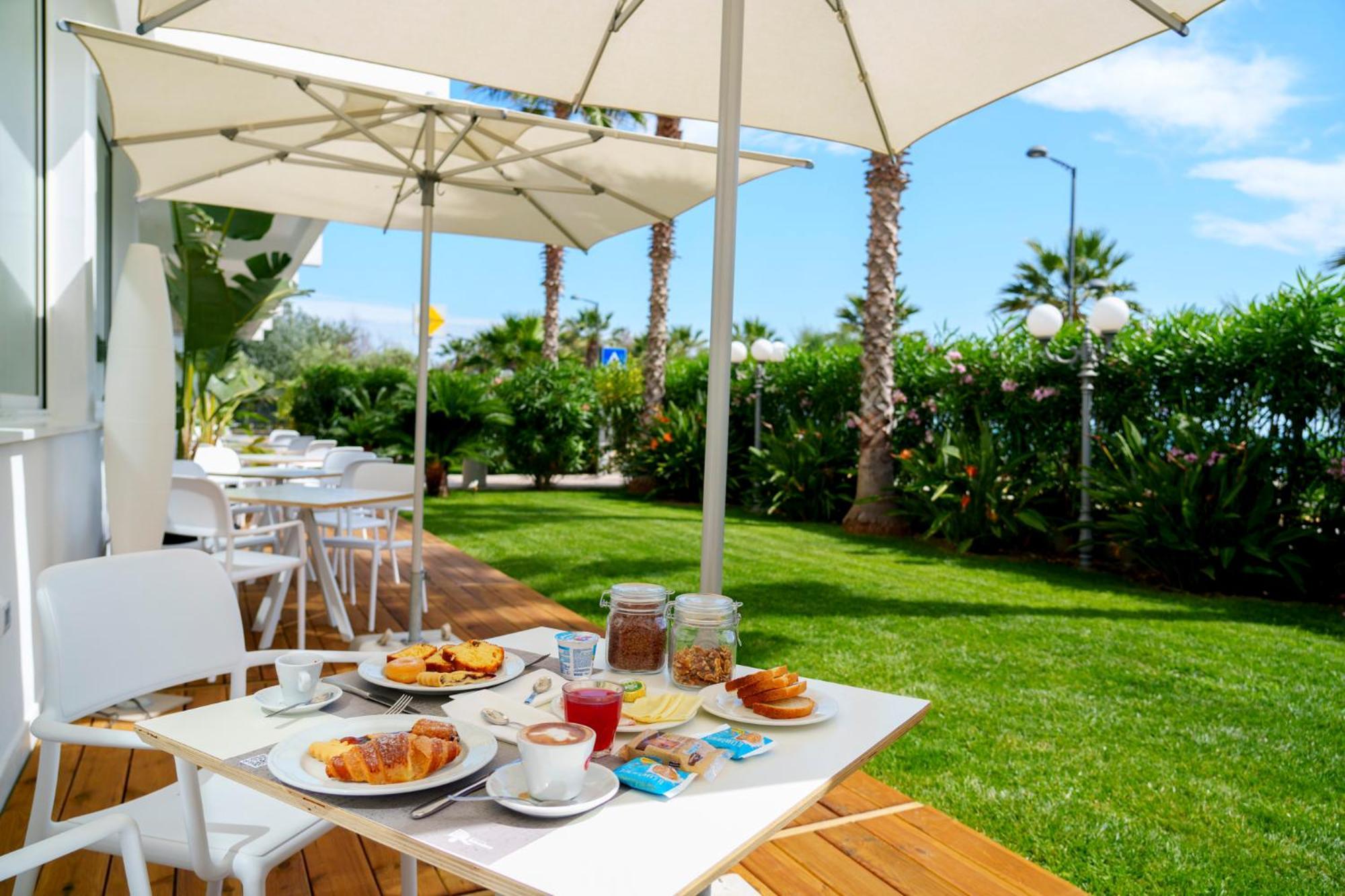 Hotel Belvedere مارتينسيكورو المظهر الخارجي الصورة